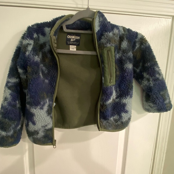 OshKosh B'gosh Green Fleece Jacket - Picture 2 of 5